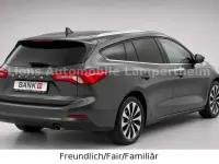 Gebraucht Ford Focus Cool & Connect 125 PS (91 kW) 2019 Grau Kombi