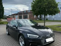 Gebraucht Audi A5 Comfort 218 PS (160 kW) 2018 Grau Coupé