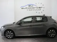 Gebraucht Peugeot 208 Active 101 PS (74 kW) 2024 Grau Kleinwagen