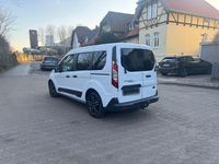 Second-hand Ford Transit Connect 101 CP (74 kW) 2017 Alb Monovolum