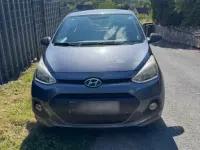 Gebraucht Hyundai i10 Classic 67 PS (49 kW) 2015 Grau Kleinwagen