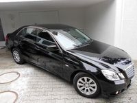 Gebraucht Mercedes E220 170 PS (125 kW) 2009 Andere farbe Limousine