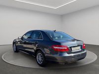 Gebraucht Mercedes E200 184 PS (135 kW) 2010 Grau Limousine
