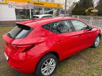 Second-hand Seat Leon Reference 110 CP (80 kW) 2022 Roșu Berlinǎ