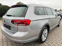 Gebraucht VW Passat Alltrack 200 PS (147 kW) 2021 Silber Kombi