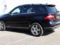 Gebraucht Mercedes ML350 258 PS (189 kW) 2015 Obsidianschwarz  metalliclack SUV