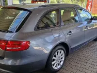 Gebraucht Audi A4 Attraction 136 PS (100 kW) 2013 Grau Kombi
