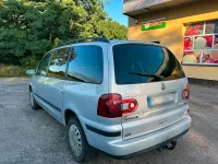 Gebraucht VW Sharan 131 PS (96 kW) 2005 Silber Van / Kleinbus