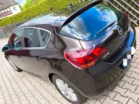 Gebraucht Opel Astra Innovation 110 PS (80 kW) 2011 Braun Limousine