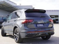 Gebraucht VW Tiguan R-line 200 PS (147 kW) 2023 Delfingrau metallic SUV
