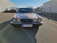 Gebraucht Jaguar XJ12 295 PS (216 kW) 1985 Gold Limousine