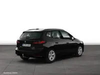 Gebraucht BMW 230e Active Tourer Luxury Line 326 PS (239 kW) 2025 Schwarz Van / Kleinbus