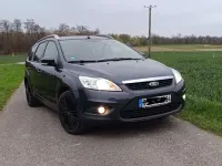 Gebraucht Ford Focus Viva 109 PS (80 kW) 2010 Grau Kombi