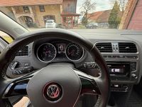 Gebraucht VW Polo LOUNGE 75 PS (55 kW) 2015 Weiß Kleinwagen