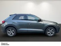 Usata VW T-Roc R-line 150 CV (110 kW) 2022 Grigio SUV
