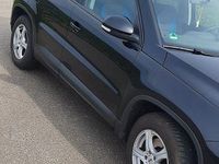 Gebraucht VW Tiguan Trendline 110 PS (80 kW) 2015 Schwarz SUV