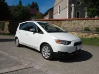 Gebraucht Mitsubishi Colt 95 PS (69 kW) 2011 Porcelain white Kleinwagen