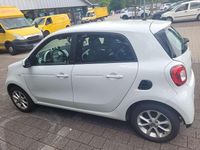 Second-hand Smart ForFour 71 CP (52 kW) 2015 Alb Hatchback