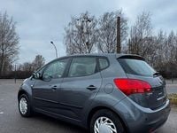 Gebraucht Kia Venga 90 PS (66 kW) 2010 Grau Kleinwagen
