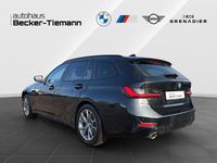 Gebraucht BMW 320 Advantage 184 PS (135 kW) 2022 Saphirschwarz Kombi