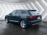 Gebraucht Audi Q7 Design 258 PS (189 kW) 2018 Orcaschwarz metallic SUV