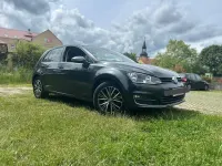 Gebraucht VW Golf VII Allstar 105 PS (77 kW) 2016 Andere farben Kleinwagen