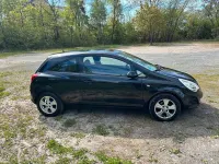 Second-hand Opel Corsa 69 CP (50 kW) 2013 Negru Hatchback
