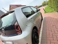 Second-hand VW e-up! 61 kW (83 CP) 2021 Argintiu Hatchback
