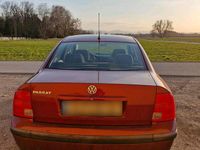 Gebraucht VW Passat 101 PS (74 kW) 1997 Limousine