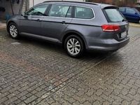 Gebraucht VW Passat 150 PS (110 kW) 2017 Grau Kombi