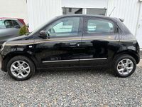 Używany Renault Twingo Luxe 90 KM (66 kW) 2016 Czarny Hatchback