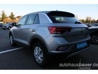 Używany VW T-Roc Basis 110 KM (80 kW) 2022 Srebrny SUV