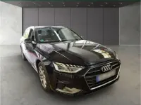 Gebraucht Audi A4 Sport 204 PS (150 kW) 2023 Mythosschwarz metallic Kombi