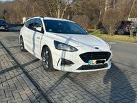 Gebraucht Ford Focus ST-Line 125 PS (91 kW) 2019 Weiß Kombi