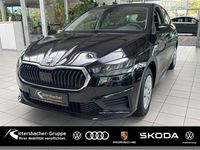Gebraucht Skoda Fabia Active 95 PS (69 kW) 2024 Schwarzmagic perleffekt Kleinwagen