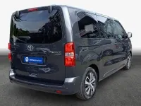 Gebraucht Toyota Proace Verso 177 PS (130 kW) 2025 Titanium grey metallic Kombi