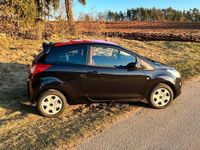 Gebraucht Ford Ka Titanium 69 PS (50 kW) 2015 Schwarz Kleinwagen
