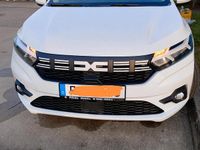 Gebraucht Dacia Logan Expression 90 PS (66 kW) 2023 Weiß Limousine