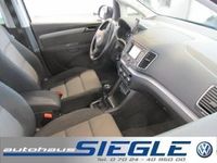Gebraucht VW Sharan Comfortline 140 PS (102 kW) 2012 Grau metallic Van / Kleinbus