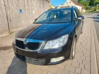 Gebraucht Skoda Octavia 105 PS (77 kW) 2012 Schwarz Limousine