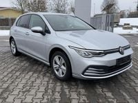 Gebraucht VW Golf VIII Life 131 PS (96 kW) 2020 Reflexsilber metallic Limousine