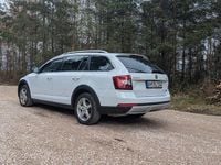 Gebraucht Skoda Octavia 184 PS (135 kW) 2017 Weiß Kombi