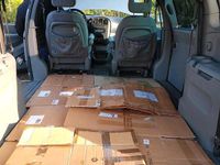 Usado Chrysler Voyager 150 HP (110 kW) 2006 Cinzento Monovolume