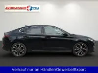 Gebraucht Hyundai i30 Style 140 PS (102 kW) 2018 Schwarz Limousine