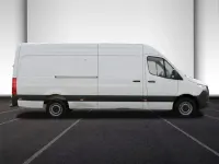 Gebraucht Mercedes Sprinter 170 PS (125 kW) 2025 Arktikweiss Van