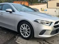 Gebraucht Mercedes A180 136 PS (100 kW) 2019 Iridiumsilber  metalliclack Kleinwagen