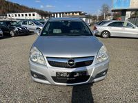 Gebraucht Opel Vectra Edition 140 PS (102 kW) 2009 Silber Limousine
