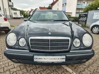Gebraucht Mercedes E240 Elegance 170 PS (125 kW) 1998 Blau Limousine