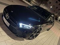 Gebraucht Mercedes A180 Premium 136 PS (100 kW) 2019 Limousine