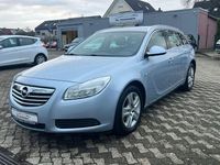 Gebraucht Opel Insignia Edition 140 PS (102 kW) 2013 Blau Kombi